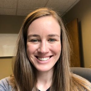 Meet your Posher, Caitlin